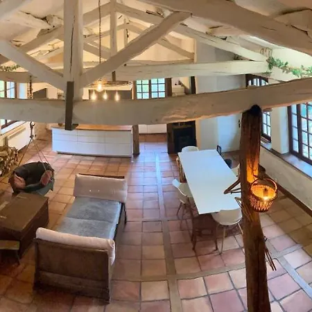 Отель Domaine Du Moulin