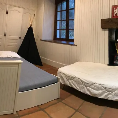 Отель Domaine Du Moulin